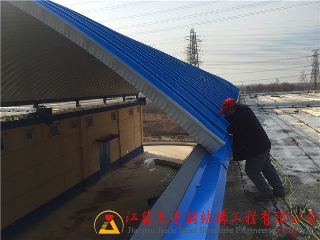 什么是拱形屋頂？拱形屋頂用板材、機(jī)械咬口鎖邊